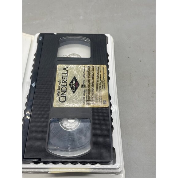 vintage Walt Disney's masterpiece Cinderella VHS tape English READ - Picture 3 of 3